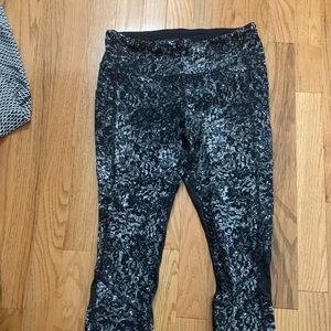 Lululemon pace rival crop